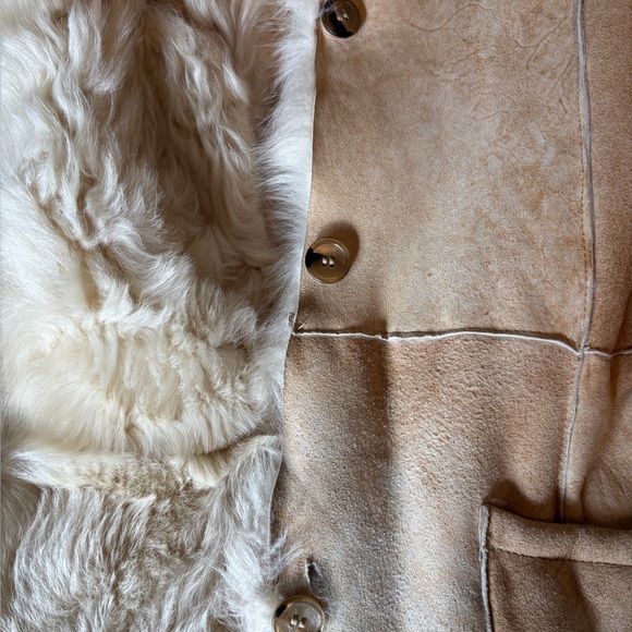 100% Shearling Full Length Camel/Ivory Vintage Coat - Picture 11 of 16
